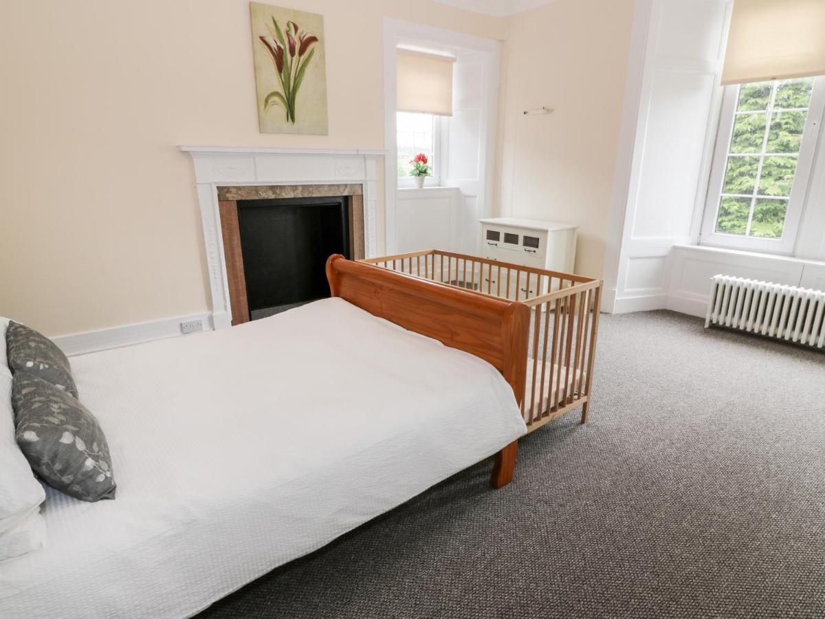 Auchentroig House Apartment Stirling Ngoại thất bức ảnh
