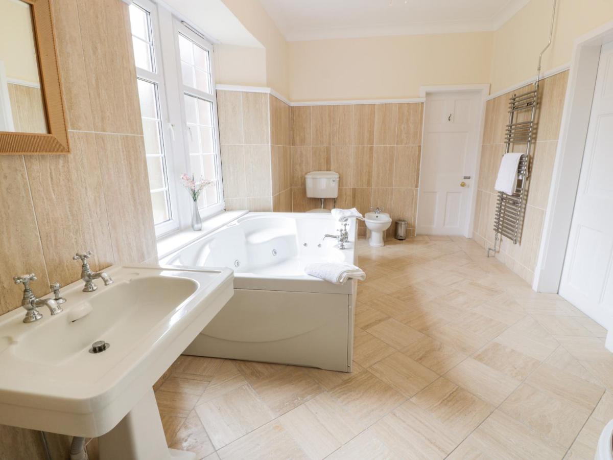 Auchentroig House Apartment Stirling Ngoại thất bức ảnh